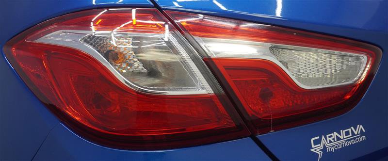 Used 2018 Chevrolet Cruze LT w/ Convenience Package FWD image 37