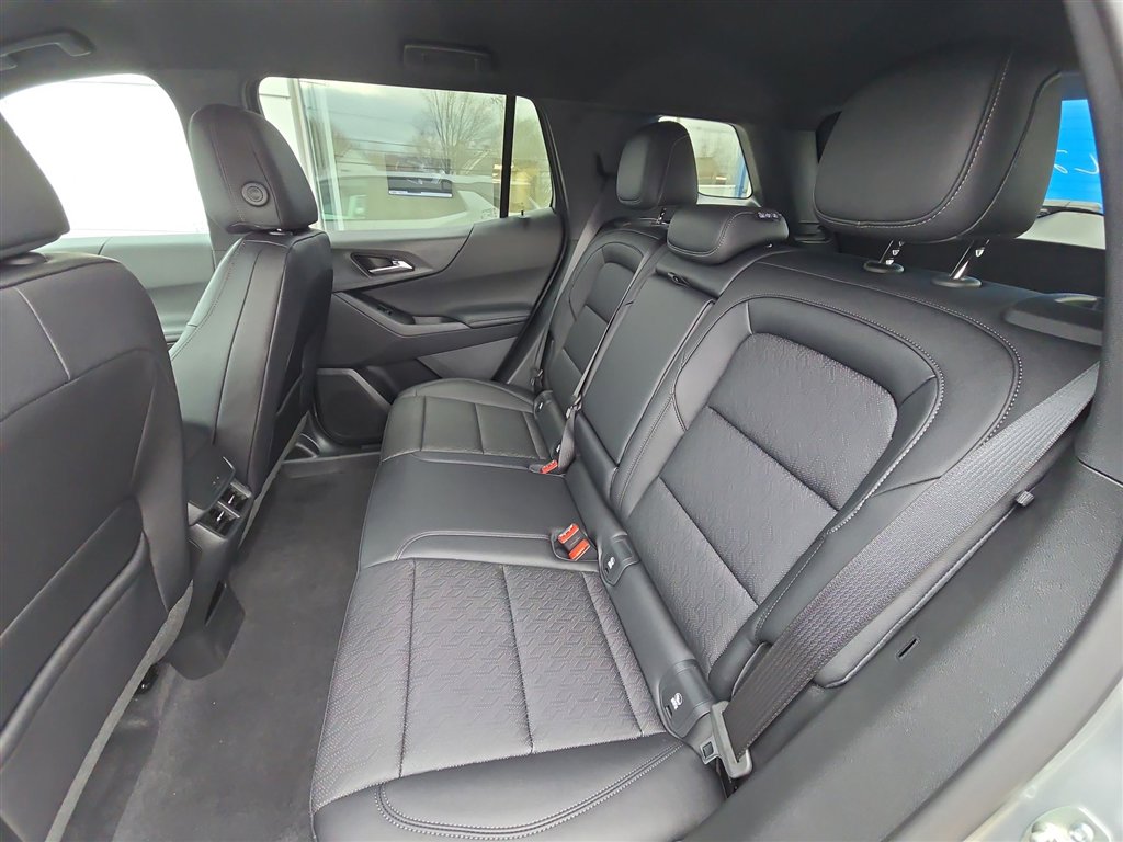 New 2026 Chevrolet Equinox LT w/ Convenience Package II image 24