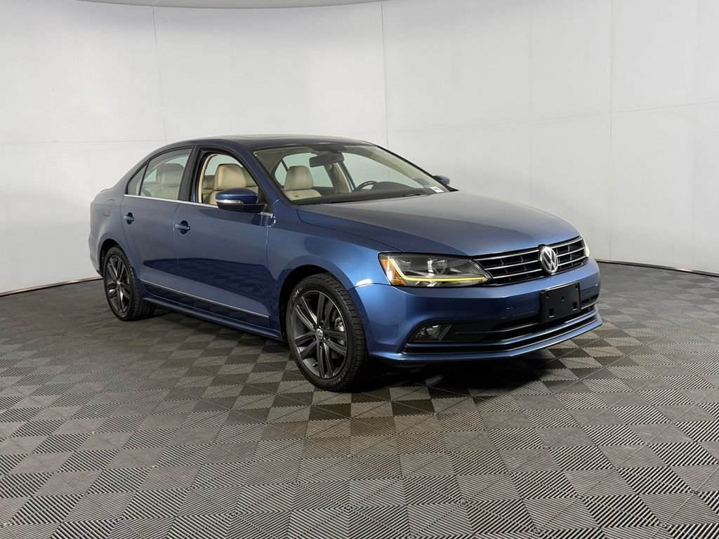 Used 2018 Volkswagen Jetta SEL FWD image 4