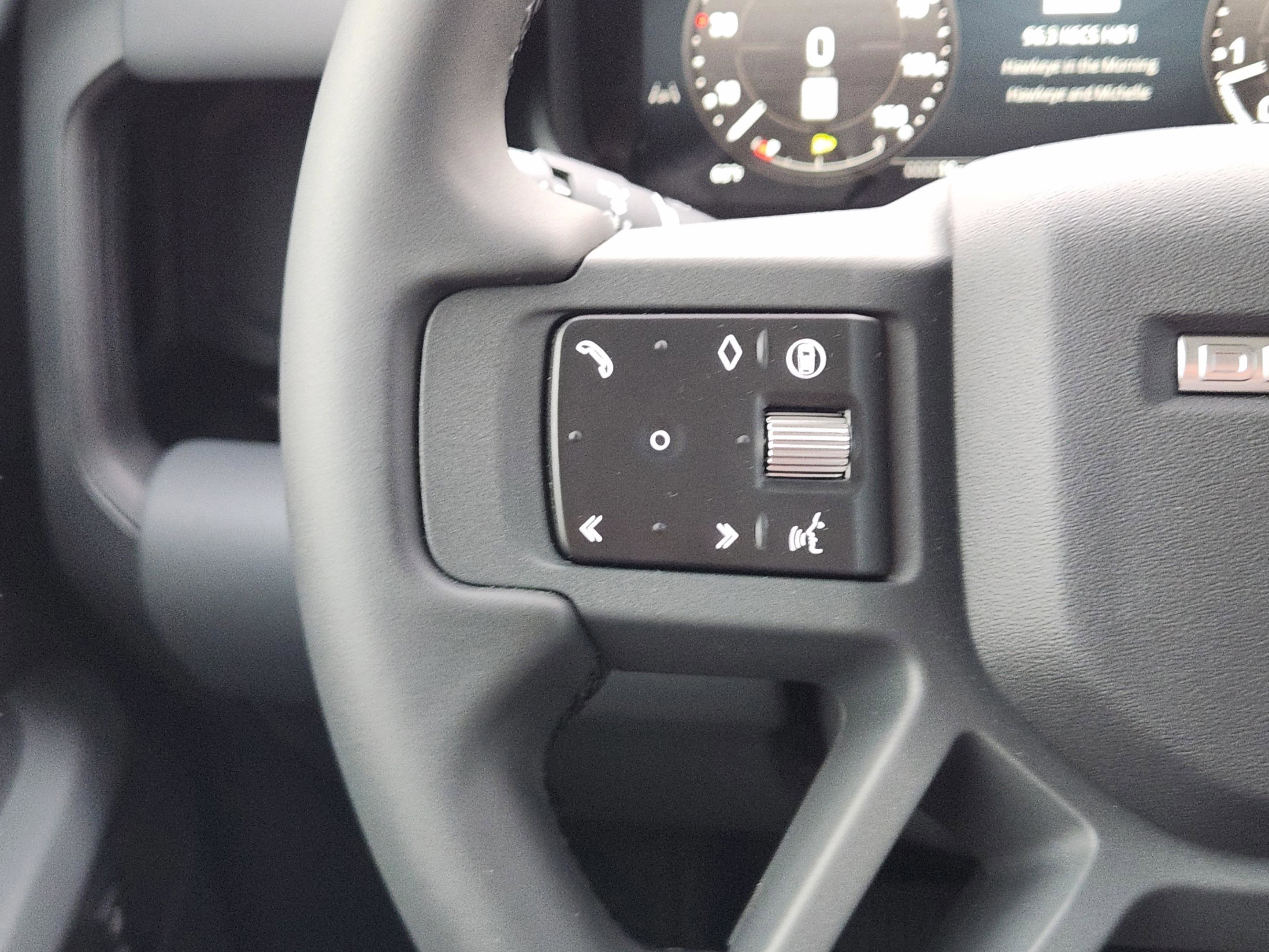 New 2026 Land Rover Defender 110 S AWD/4WD image 21