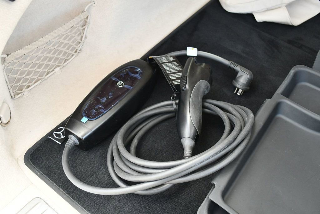 Used 2023 Mercedes-Benz EQS 450+ SUV image 65