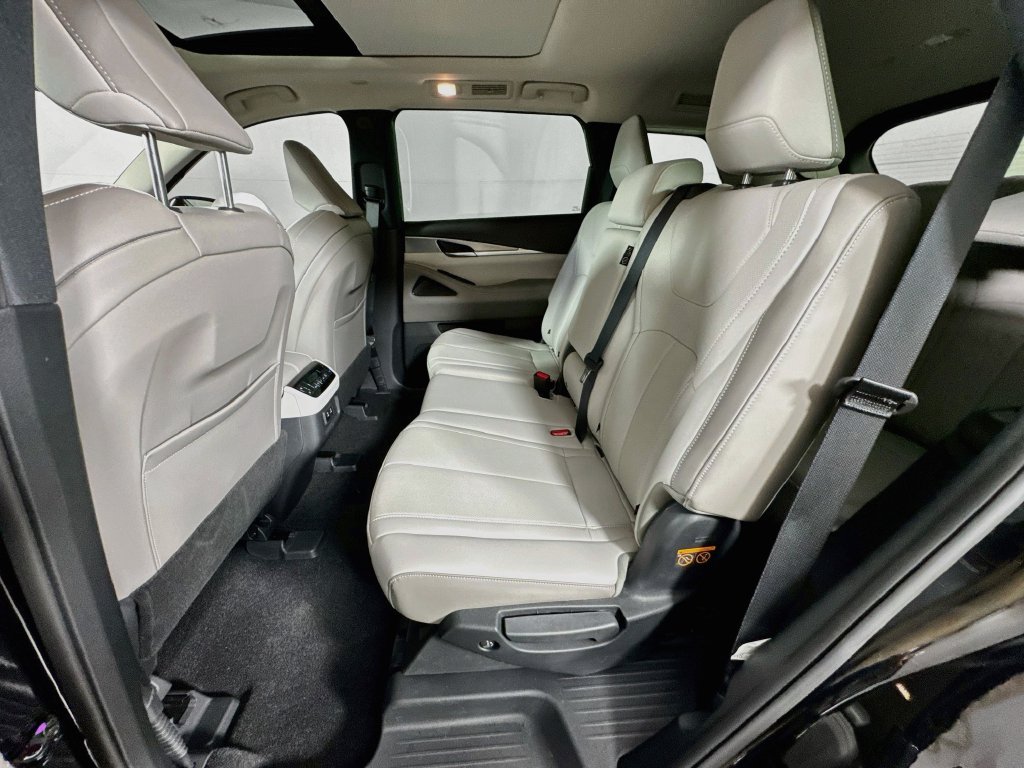 Certified 2026 INFINITI QX60 Pure AWD/4WD image 33