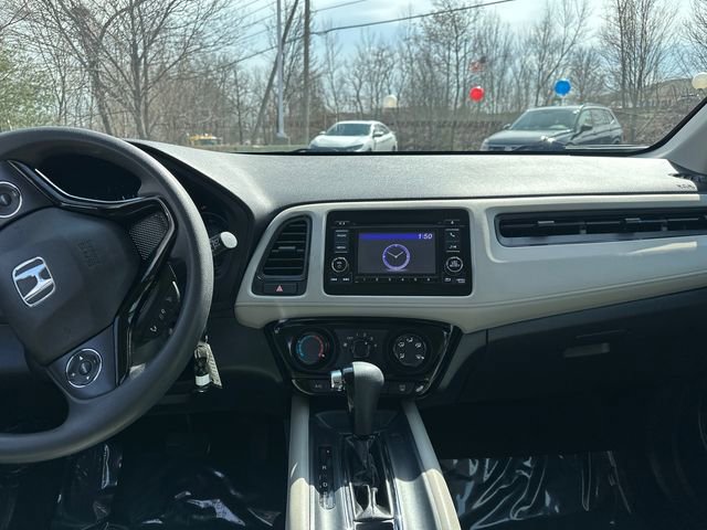 Used 2022 Honda HR-V LX image 22