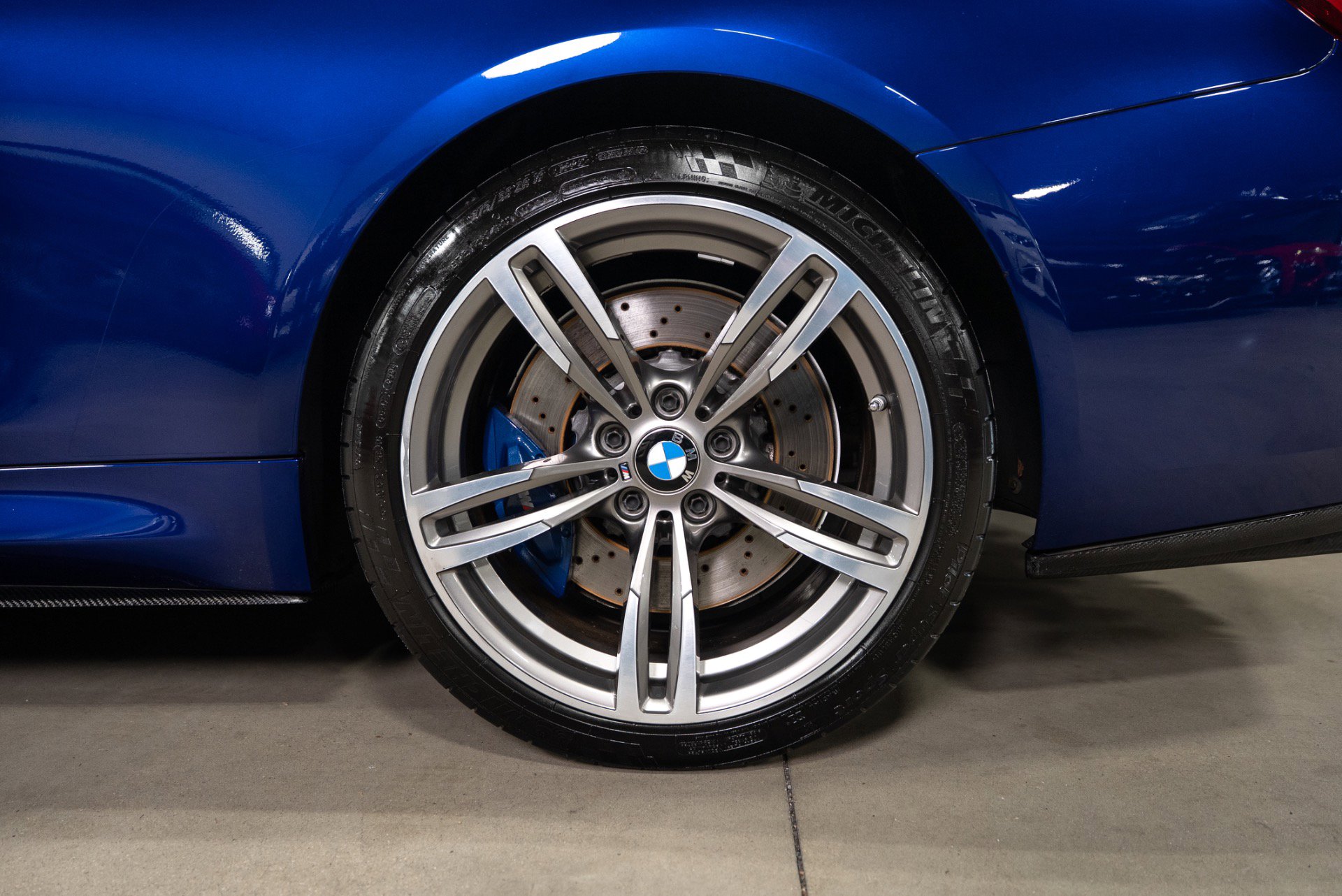 Used 2020 BMW M4 Convertible w/ Executive Package image 4