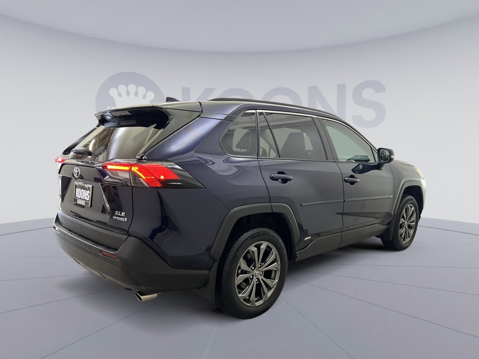 Used 2024 Toyota RAV4 XLE Premium w/ Weather Package AWD/4WD image 8