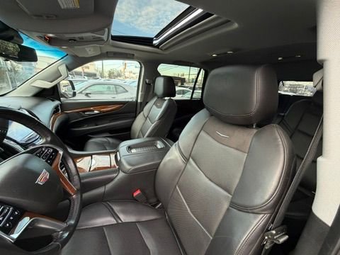 Used 2019 Cadillac Escalade Luxury image 20