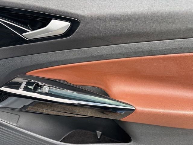 Used 2021 Volkswagen ID.4 Pro S image 39