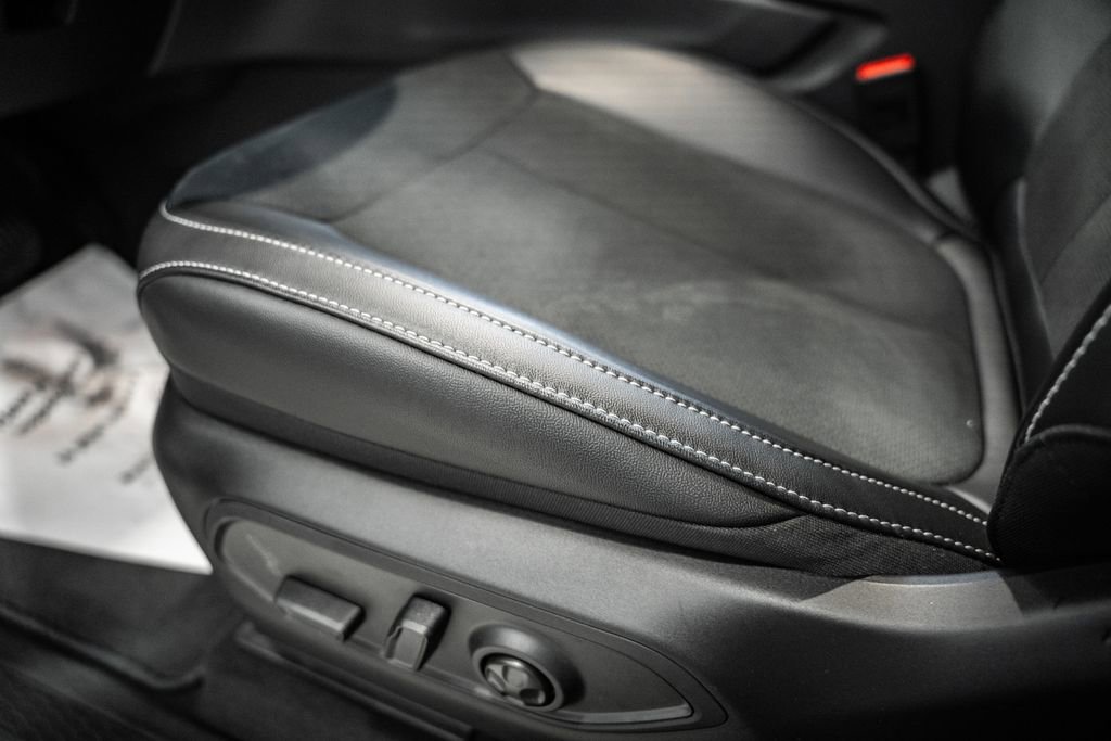 New 2025 Jeep Grand Cherokee L Altitude image 36