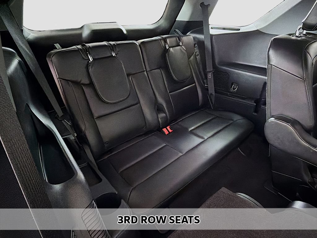 Used 2023 Ford Explorer XLT w/ Equipment Group 202A AWD/4WD image 9