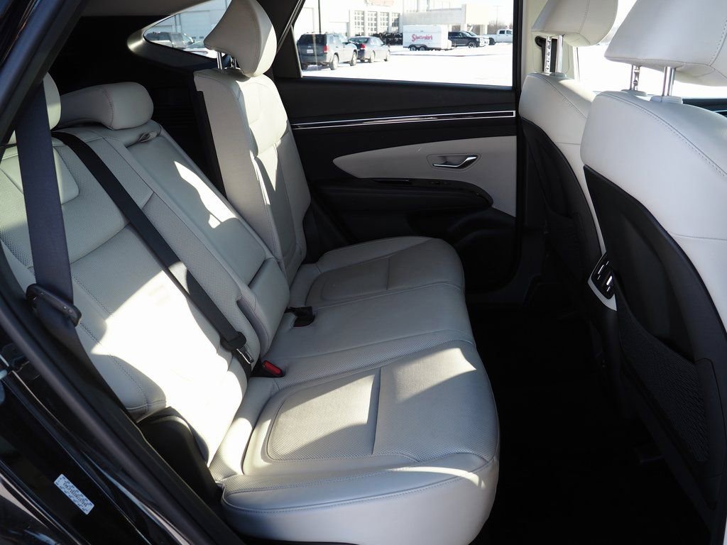 Used 2024 Hyundai Tucson Limited image 8
