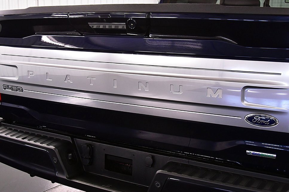 Used 2022 Ford F150 Platinum w/ Equipment Group 701A High image 12