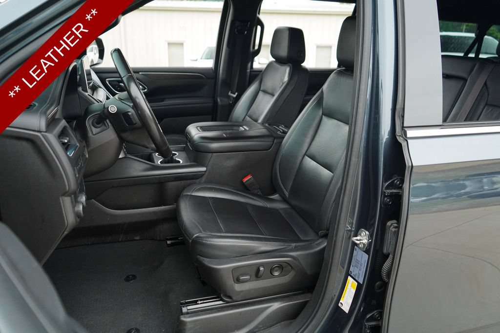 Used 2021 Chevrolet Suburban LT RWD image 7
