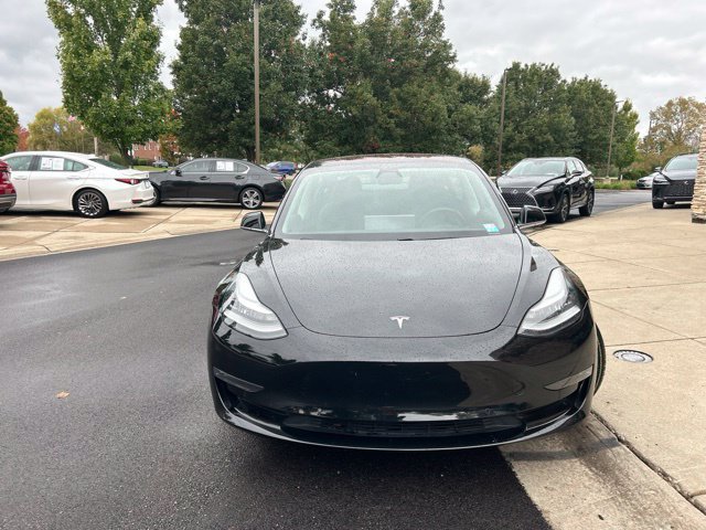 Used 2019 Tesla Model 3 Standard Range Plus RWD image 2