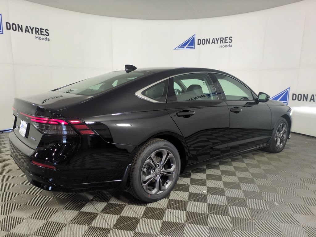 New 2026 Honda Accord EX-L image 5