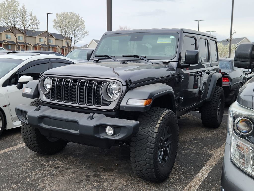 Used 2024 Jeep Wrangler Sport S image 3