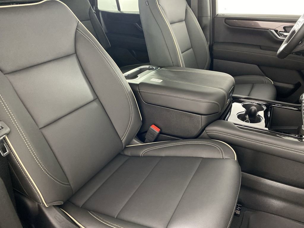 New 2026 GMC Yukon Elevation image 27