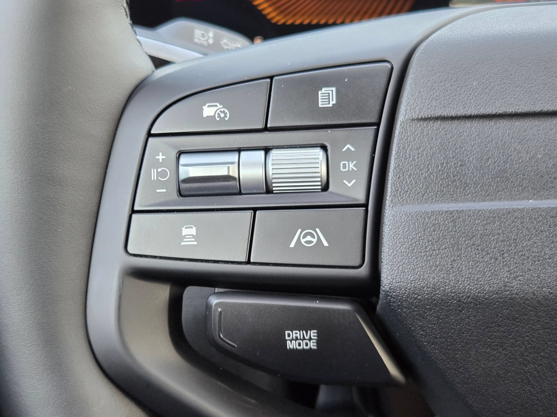 New 2026 Kia Sportage LX w/ LX Convenience Package FWD image 22