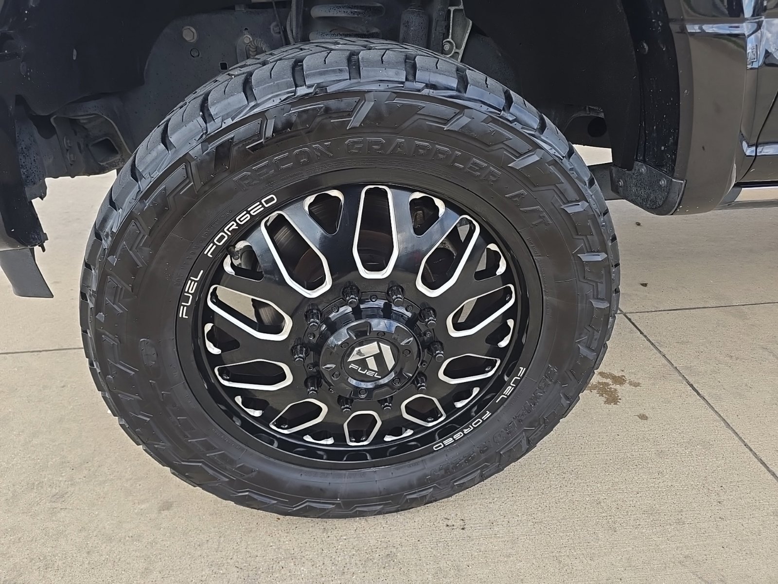 Used 2021 Ford F450 Platinum w/ FX4 Off-Road Package AWD/4WD image 12