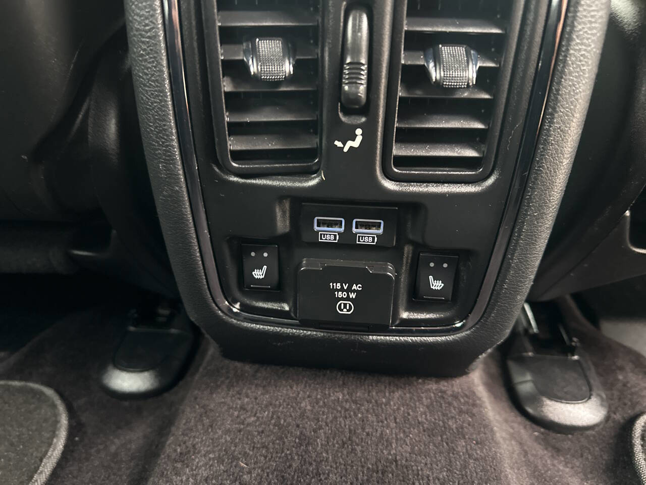 Used 2017 Jeep Grand Cherokee Limited w/ Luxury Group II image 24