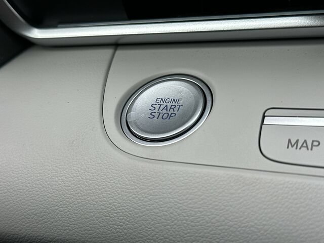 Used 2024 Hyundai Elantra Limited FWD image 26