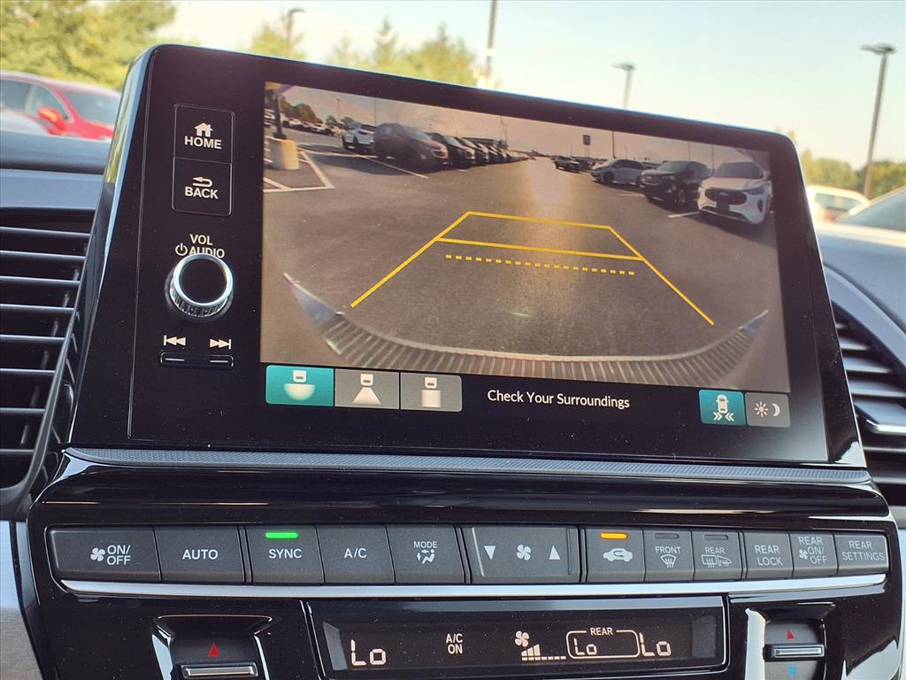 Used 2025 Honda Odyssey EX-L image 4