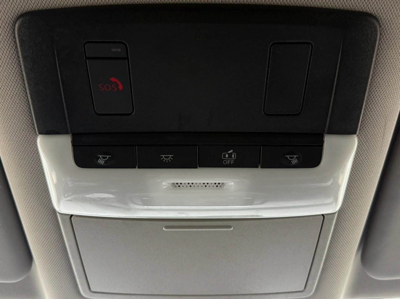 Used 2024 Nissan Rogue SV image 38