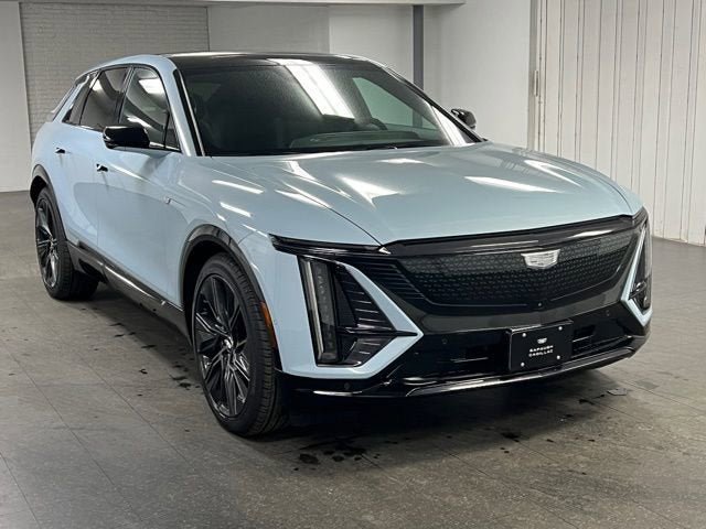 New 2025 Cadillac Lyriq Sport AWD/4WD image 7