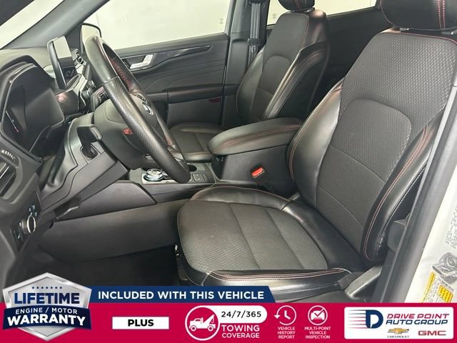 Used 2023 Ford Escape ST-Line AWD/4WD image 14