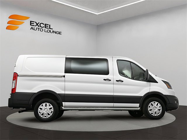 Used 2024 Ford Transit 250 Low Roof w/ Exterior Upgrade Package image 31