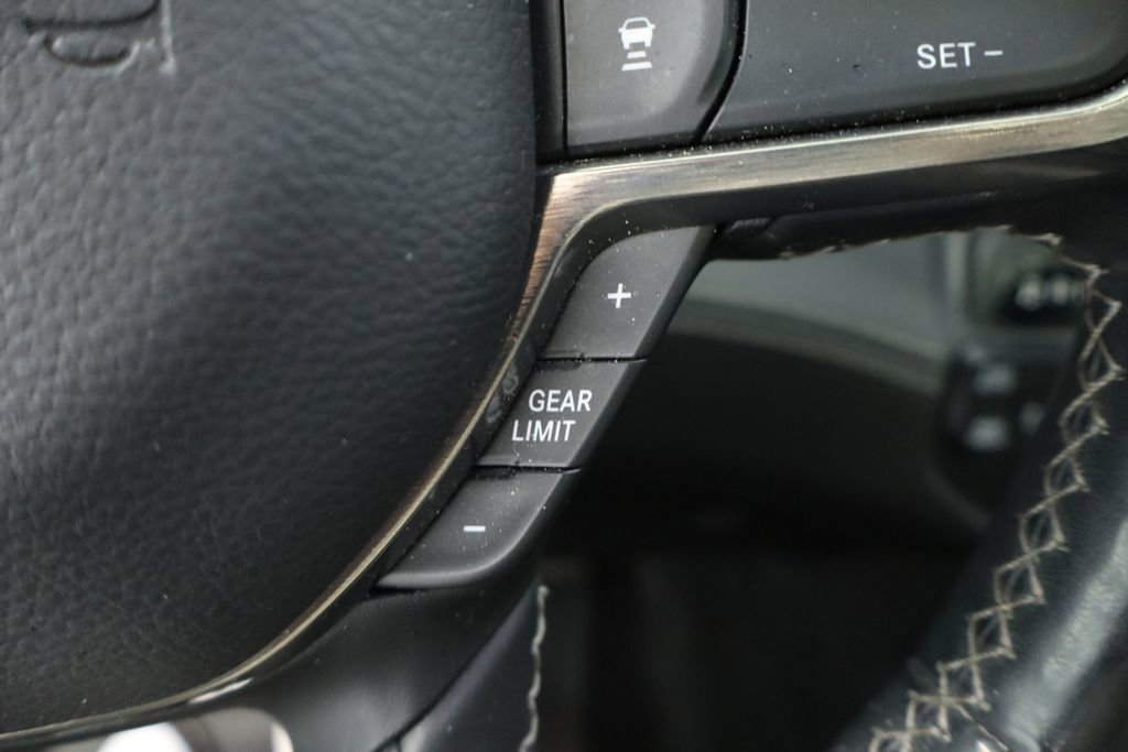 Used 2019 RAM 1500 Limited AWD/4WD image 39