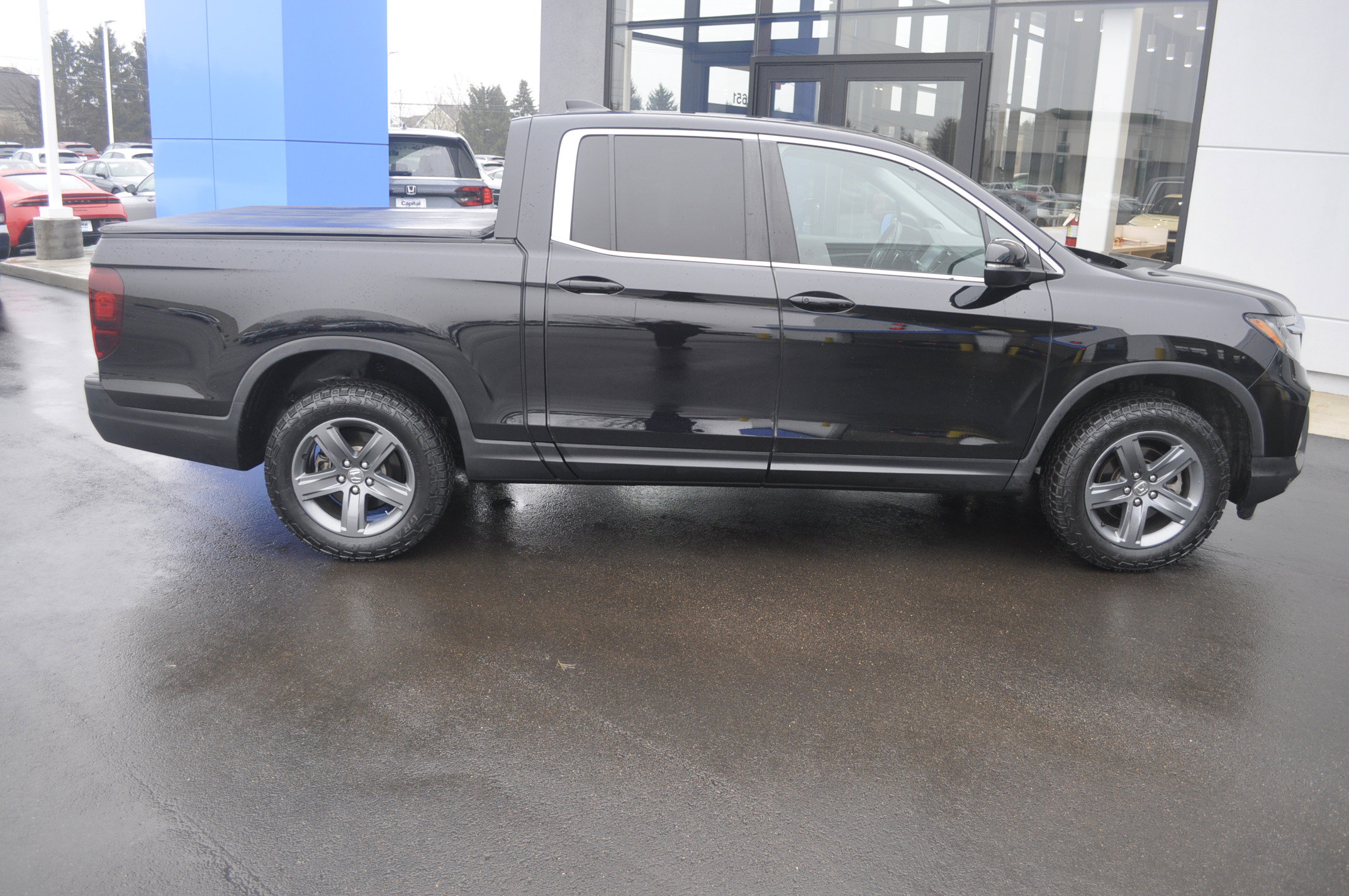 Certified 2023 Honda Ridgeline RTL image 8