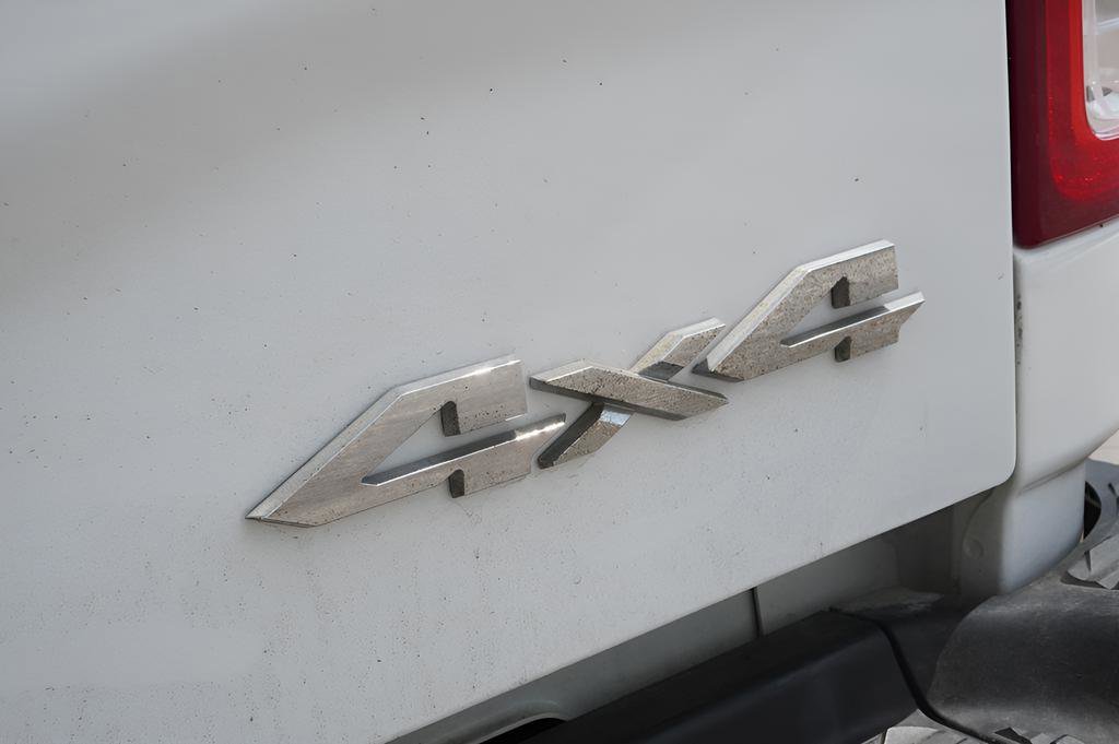 Used 2024 RAM 2500 Big Horn w/ Off Road Package AWD/4WD image 40