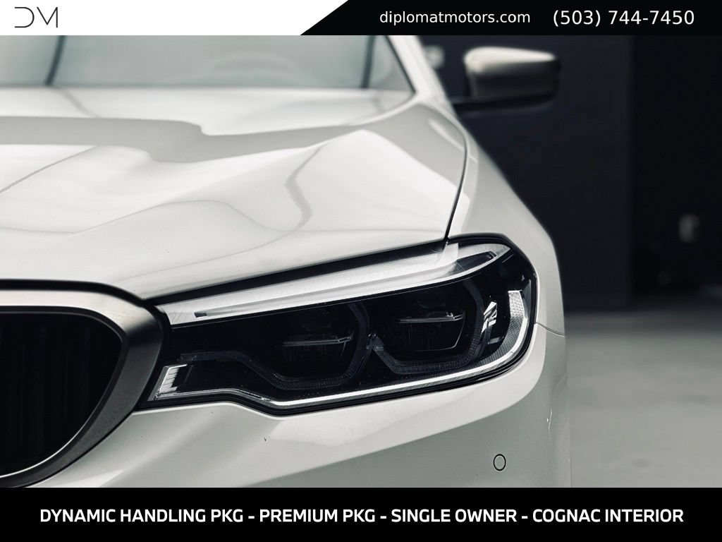 Used 2020 BMW M550i xDrive w/ Dynamic Handling Package AWD/4WD image 14
