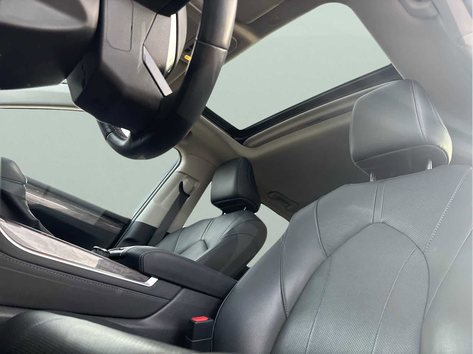 Used 2020 Toyota Highlander Limited image 34