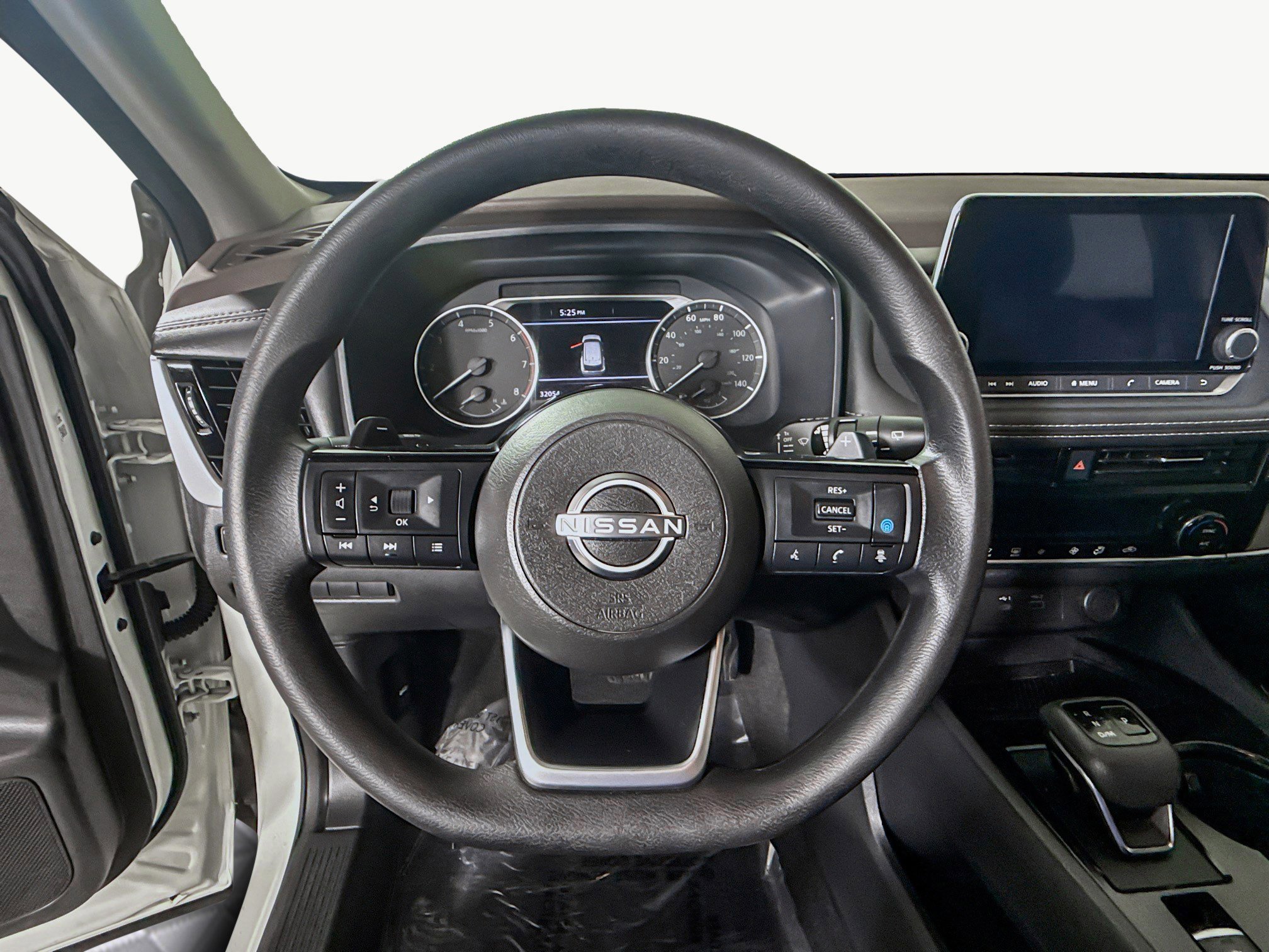 Used 2023 Nissan Rogue SV image 13