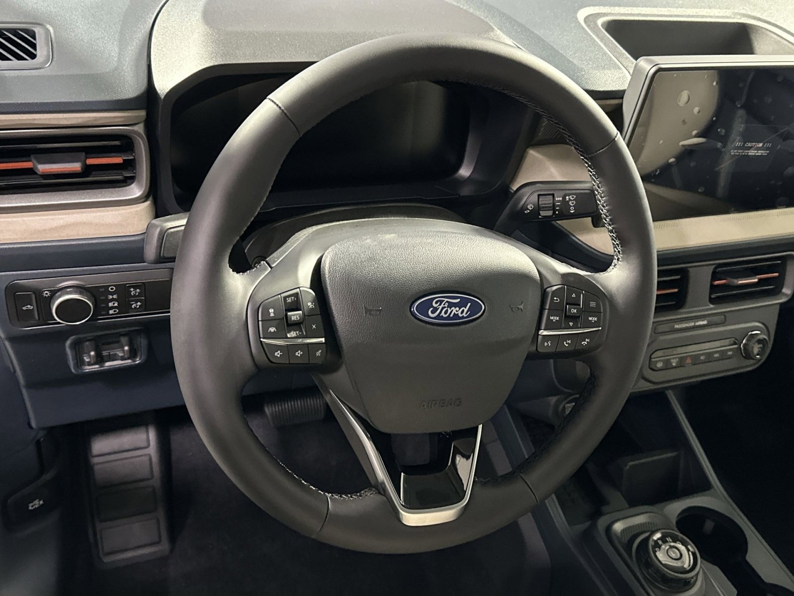 New 2025 Ford Maverick Lariat w/ 4K Tow Package image 19