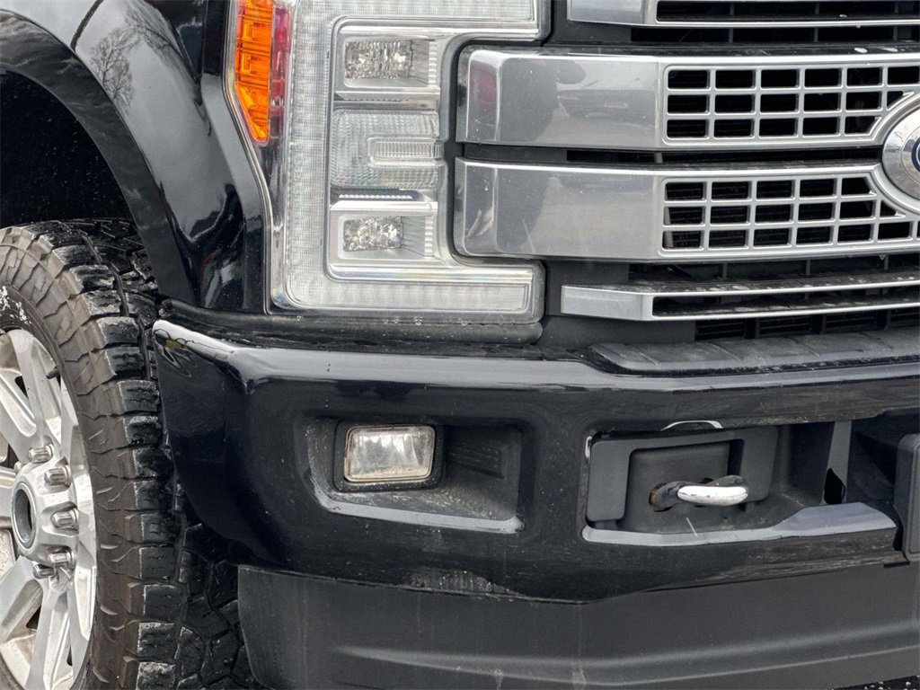 Used 2017 Ford F250 Platinum image 8