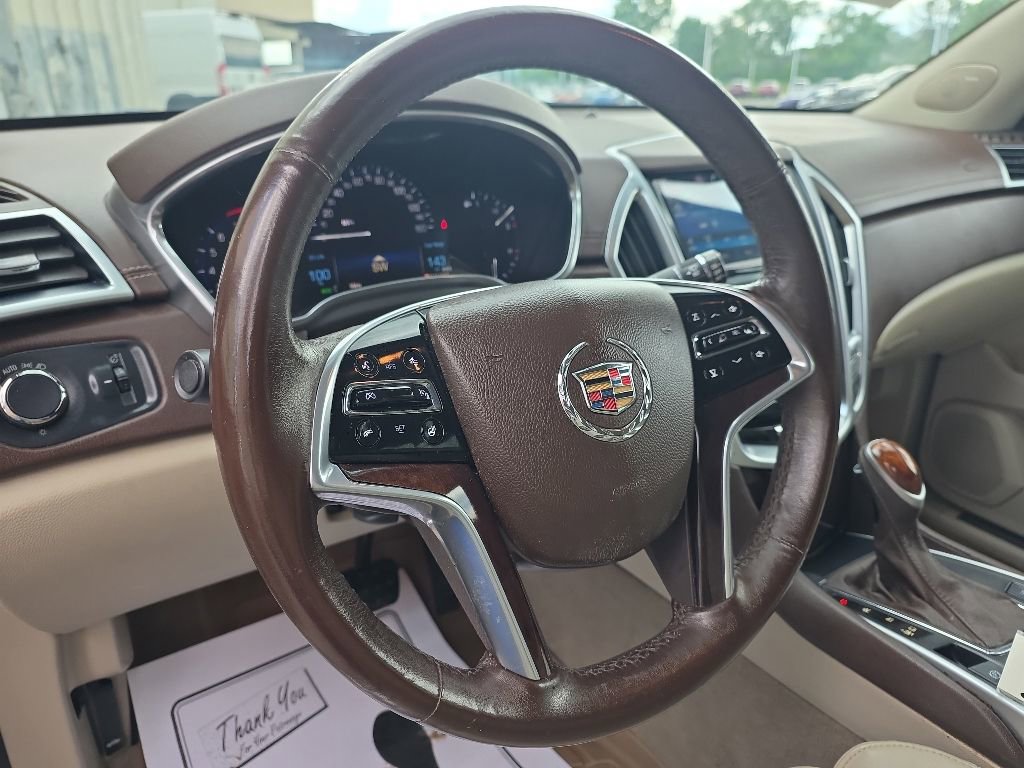Used 2016 Cadillac SRX Luxury w/ Driver Awareness Package FWD image 9