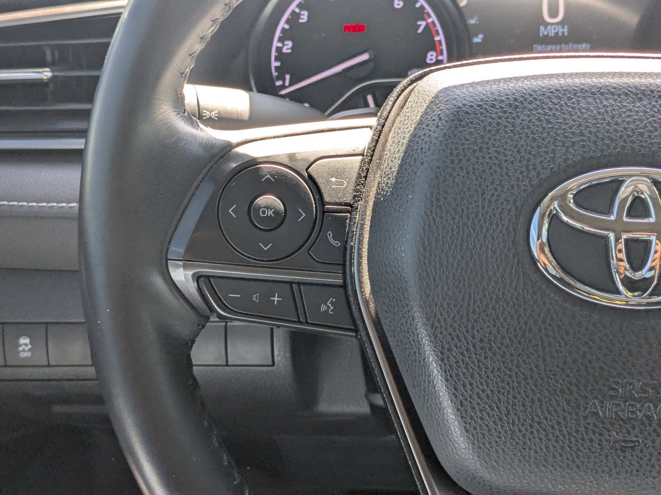 Used 2021 Toyota Camry SE image 20