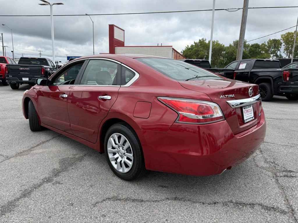 Used 2014 Nissan Altima 2.5 S image 3