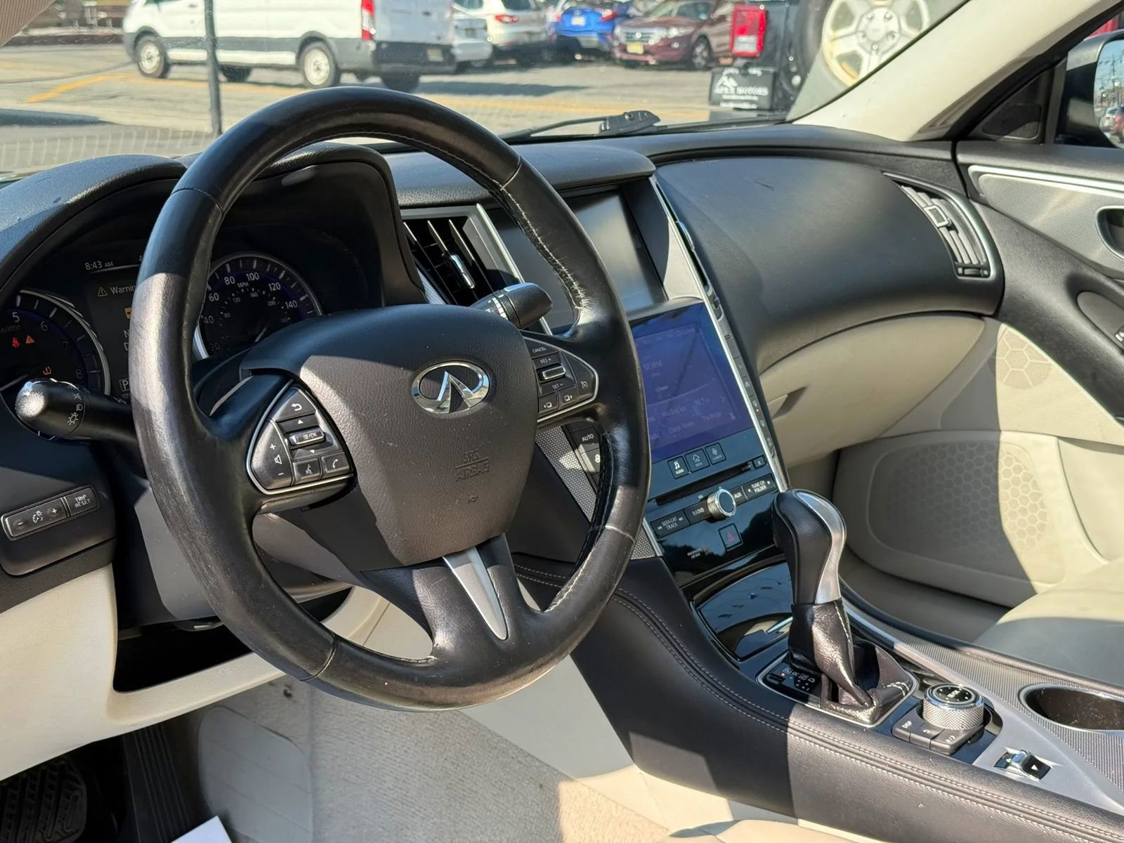 Used 2014 INFINITI Q50 2.0t w/ Moonroof Package AWD/4WD image 19