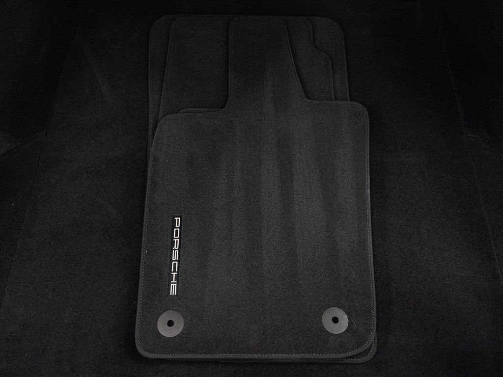 Used 2024 Porsche Panamera 4 image 44