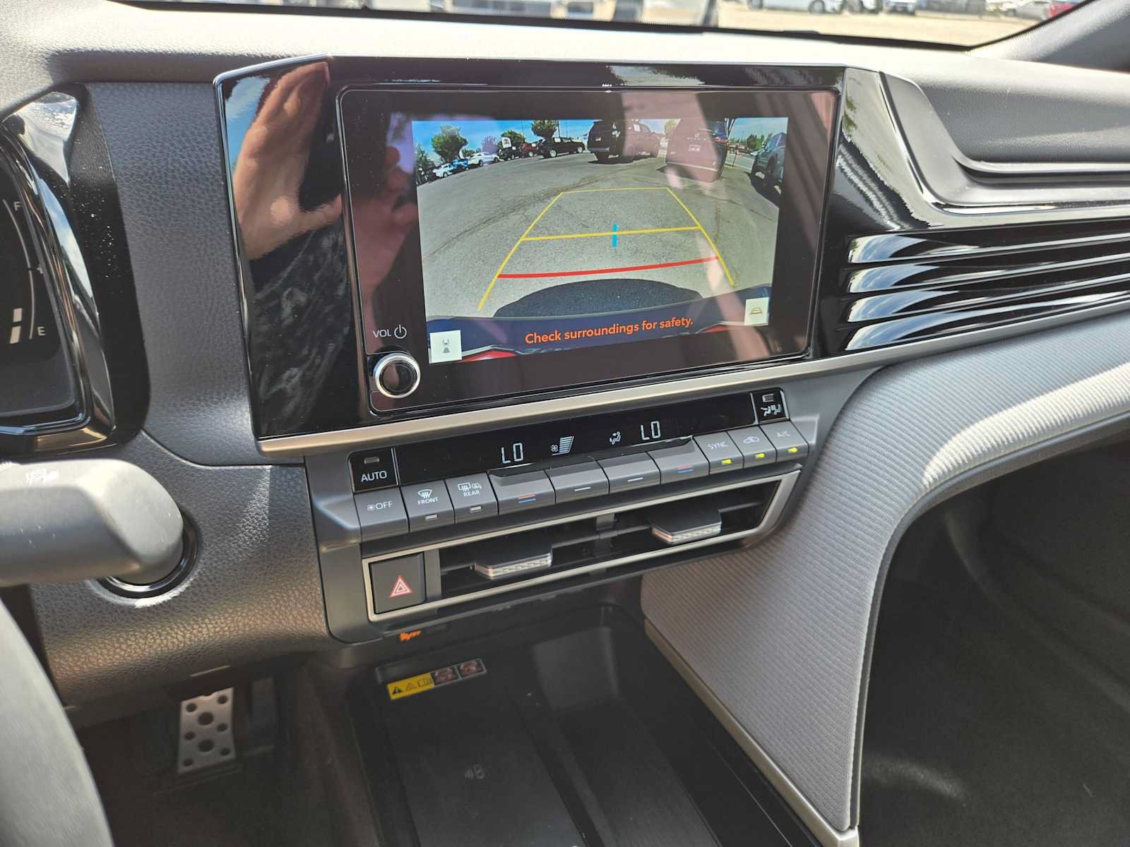 Certified 2025 Toyota Camry SE AWD/4WD image 29