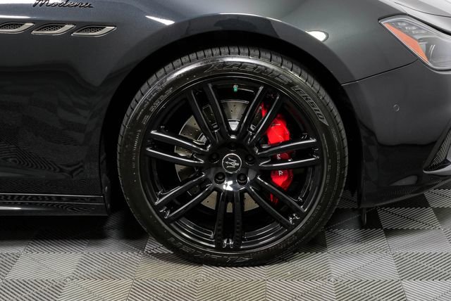 Used 2023 Maserati Ghibli Modena RWD image 6