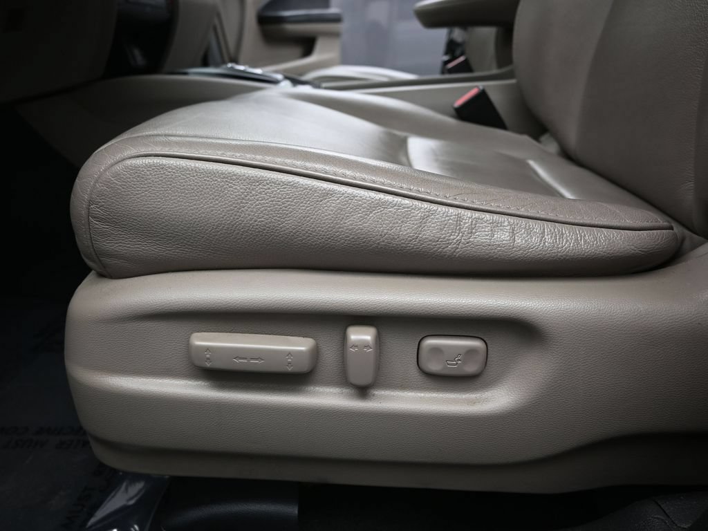 Used 2022 Honda Pilot Touring image 12