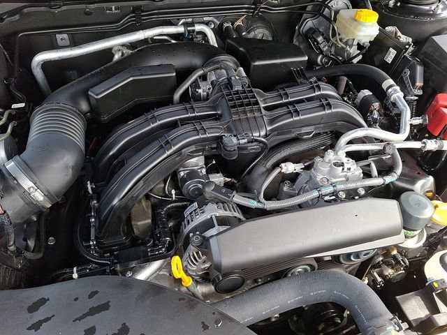 Used 2025 Subaru Outback Premium w/ Popular Package #1A image 28