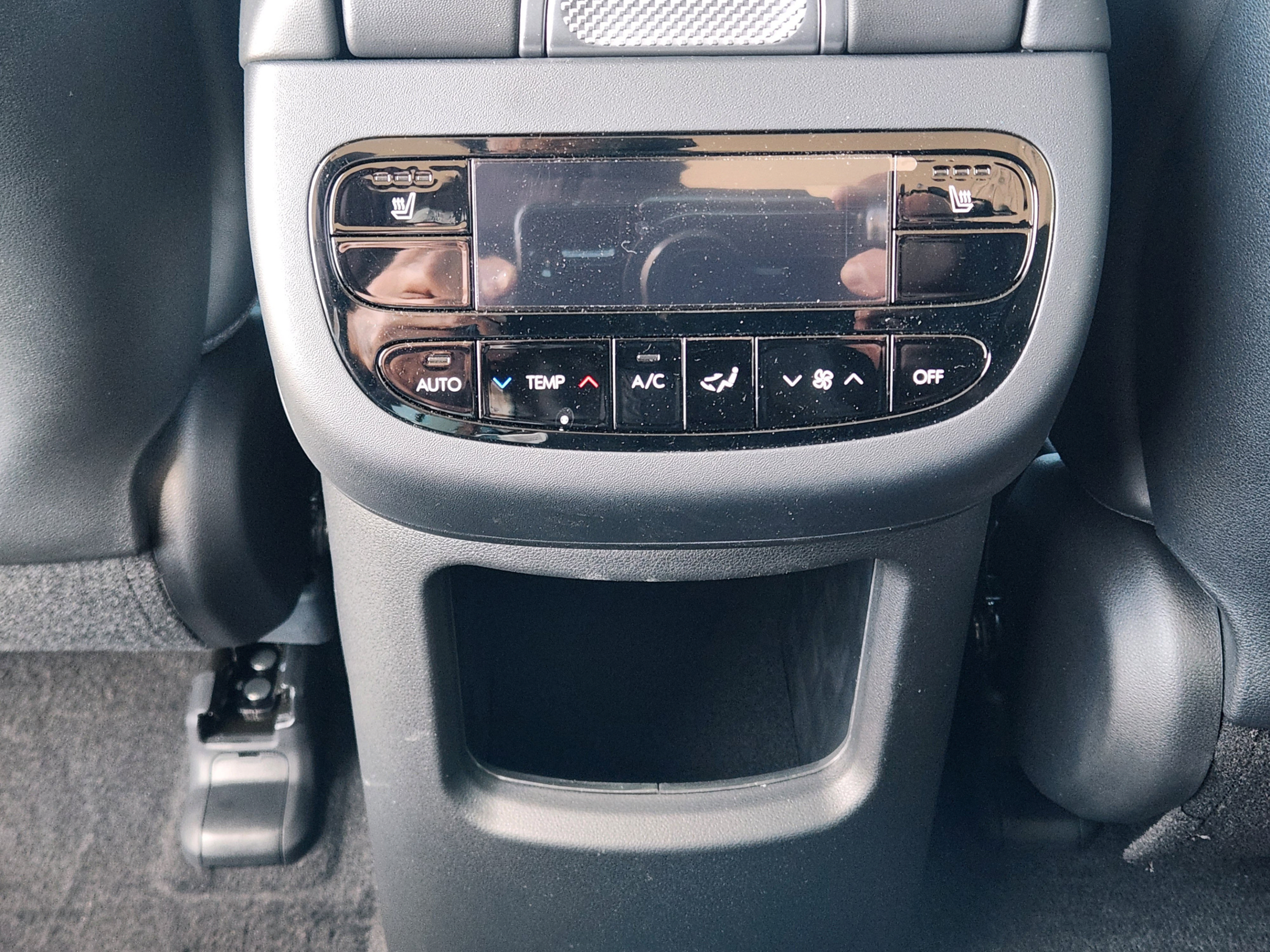 New 2026 Hyundai Ioniq 9 SEL AWD/4WD image 32