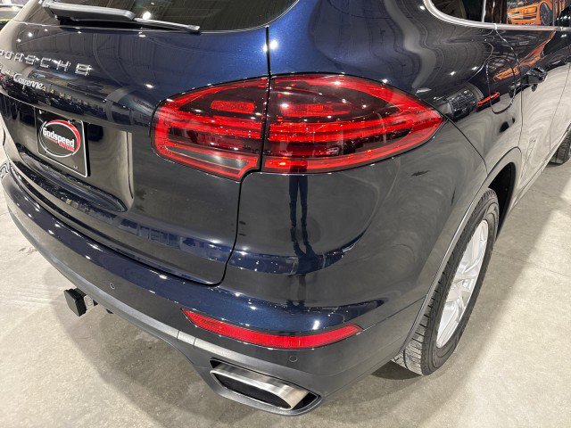 Used 2016 Porsche Cayenne image 47