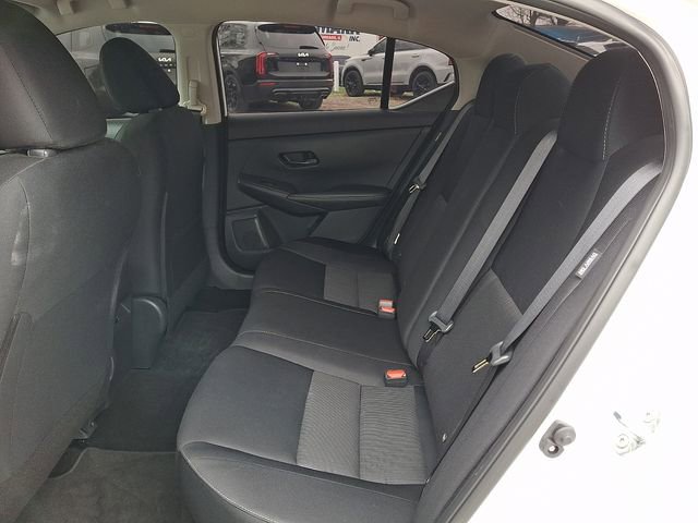 Used 2024 Nissan Sentra SV w/ Lighting Package image 10