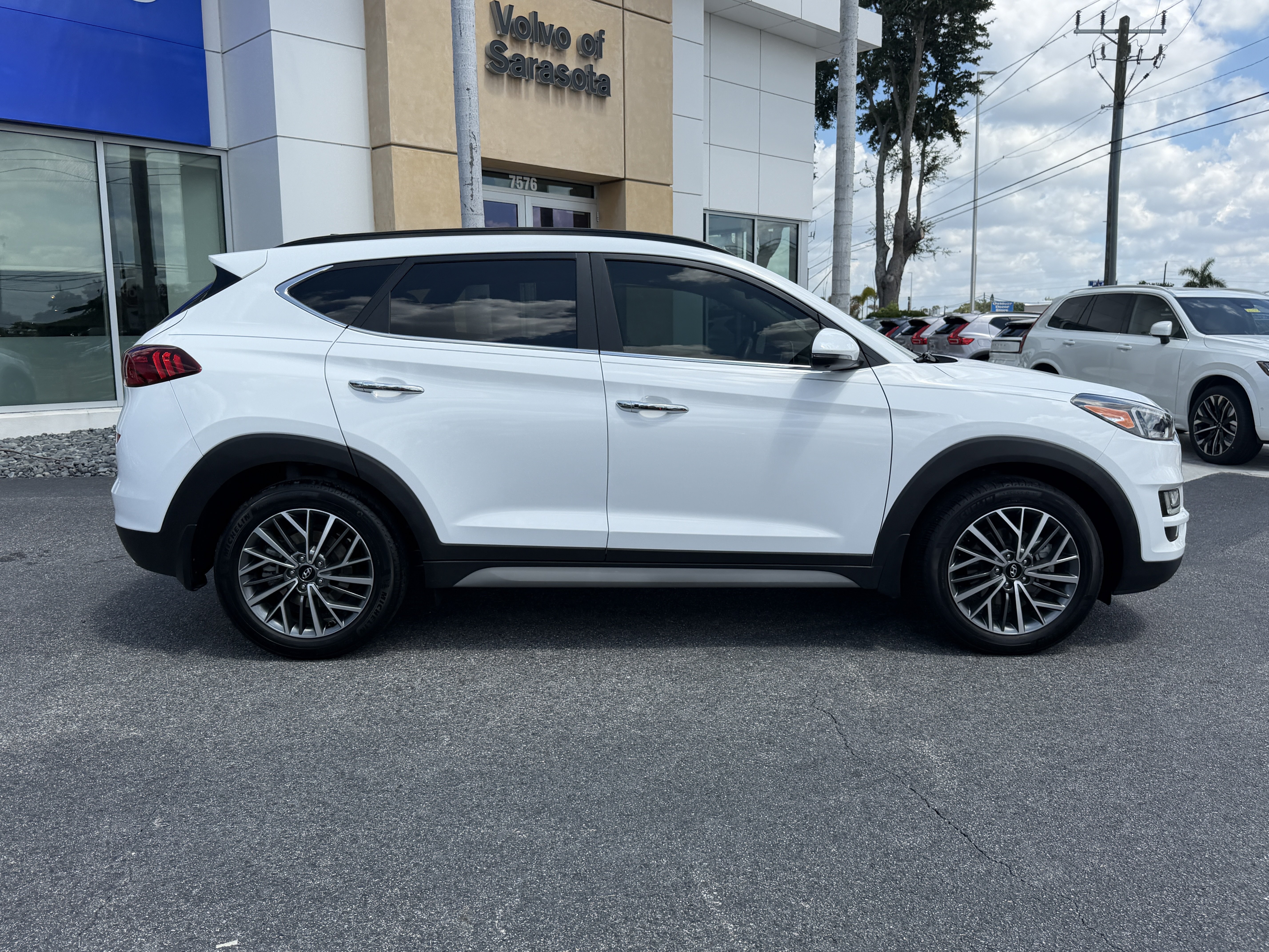 Used 2019 Hyundai Tucson Ultimate FWD image 2